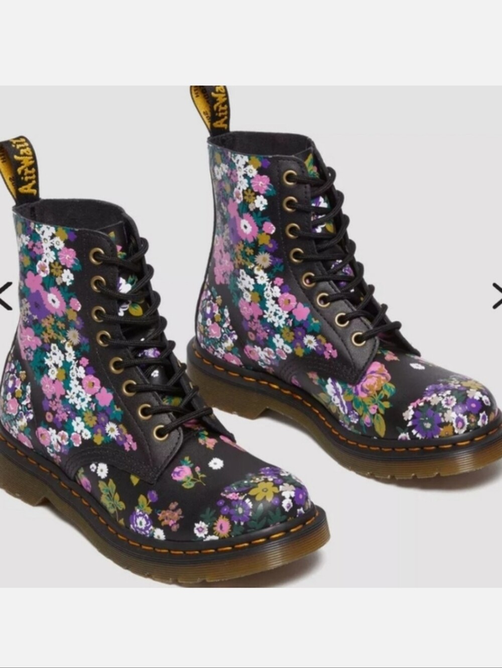 💥Sale💥Dr. Martens 1460 Vintage Floral Leather Lace Up Boots